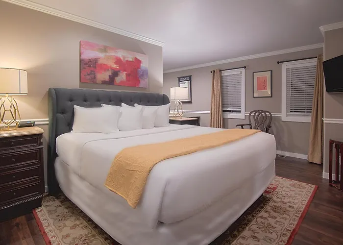 Inn At Parkside